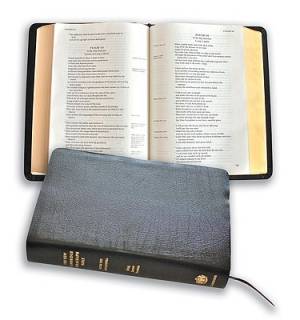 Image of New Cambridge Paragraph Bible with Apocrypha, Black Calfskin Leather, KJ595:TA Black Calfskin other
